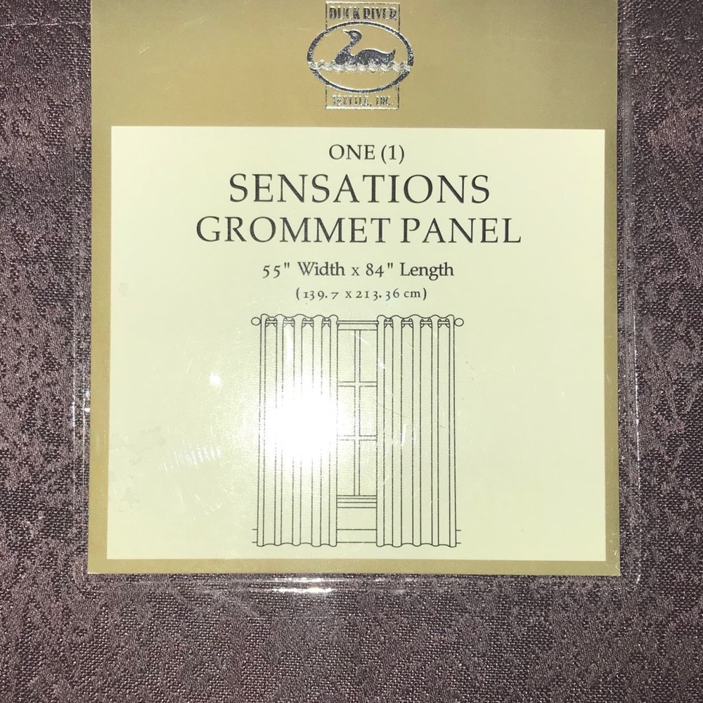 Curtain Panel - Picture 3 of 6